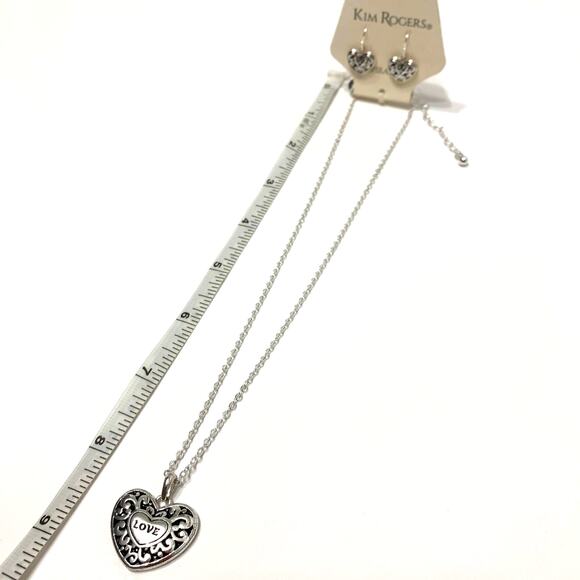 Kim Rogers Lovely Silvery Set Heart Earring and Necklace New No box Great Gift - Picture 5 of 8